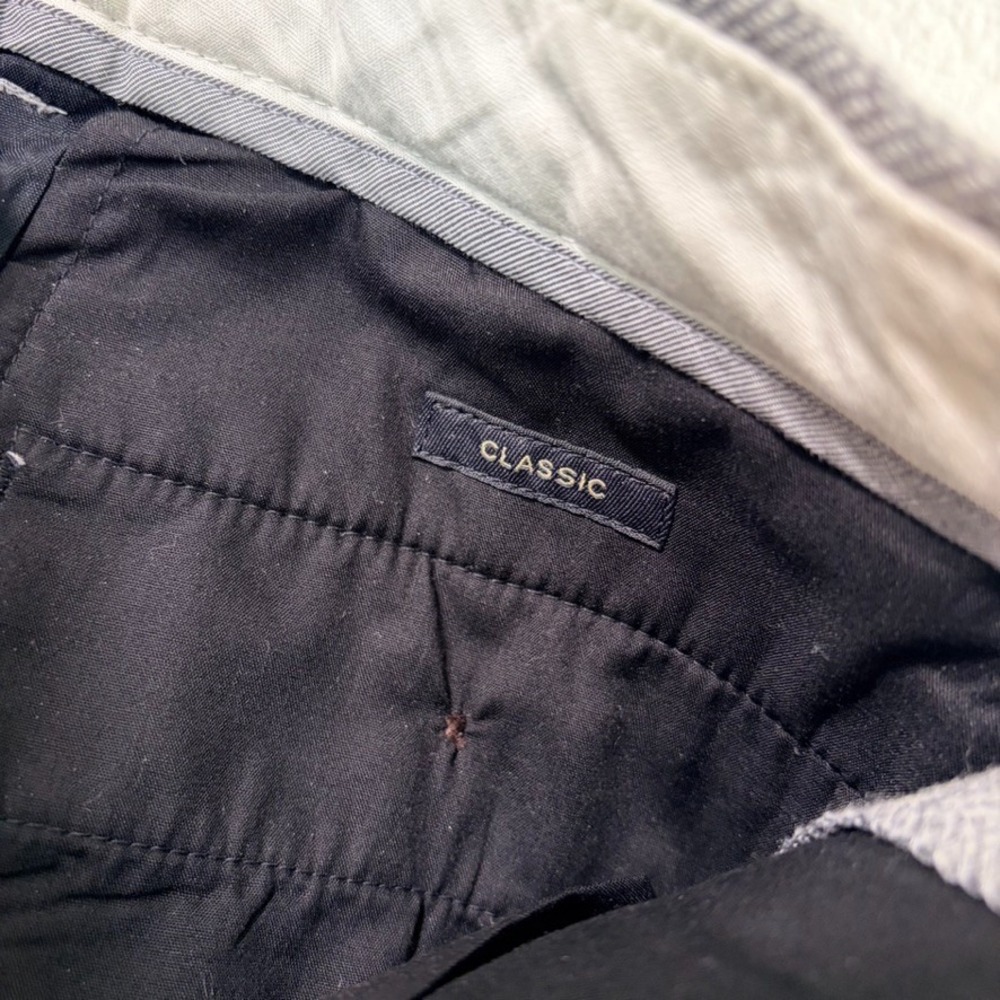 J.Crew Bowery Herringbone Wool Blend Dress Pants in‎ Grey Men 30x29 Classic Fit - Picture 3 of 11